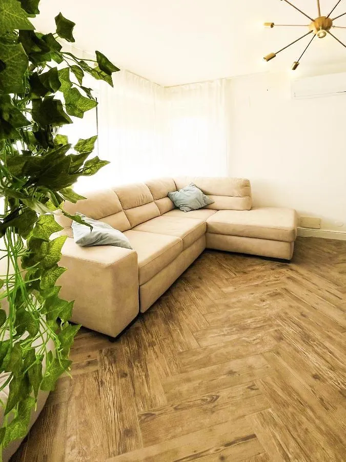 Suitesflores - Bright And Cozy Apartment In Verona